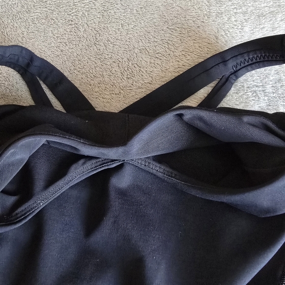 Lululemon Stash N Run Tank Medium Support B/C Cup Black Size 8 - Picture 12 of 12